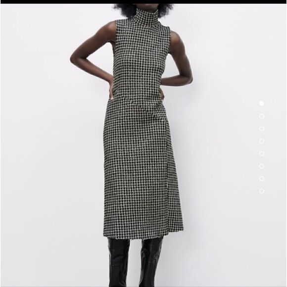 Zara Dresses & Skirts - Zara Gingham Knit Midi Dress